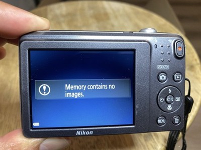 Nikon Coolpix A300 Digital Camera 20.1 MP 8x Zoom TESTED Works HAS
