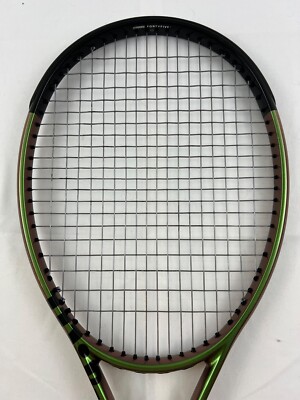 Wilson Pro Stock Blade 98 V8 18x20 - K Blade 98, 4 3/8 Excellent