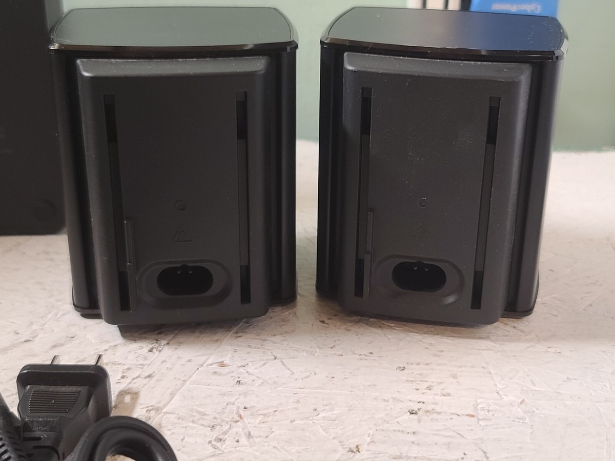 Bose Virtually Invisible 300 Surround Speaker 700 Wireless