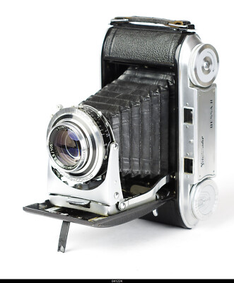 Voigtlander Bessa II with Color Skopar 3.5/105mm Rangefinder 6x9
