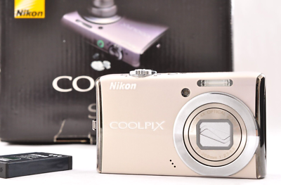 Nikon COOLPIX S620 silver 12.2MP Digital Camera NM- from Japan SB