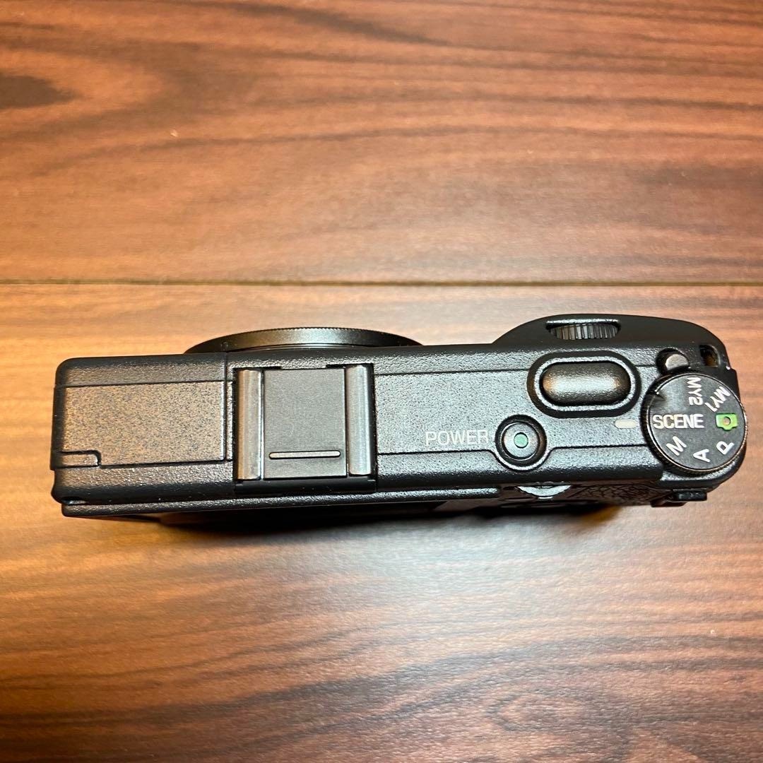 Ricoh GR Digital II 10.1MP CCD Sensor Compact Digital Camera Black