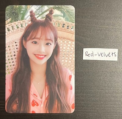 Loona Chuu 2020 Season Greetings Photocard | eBay