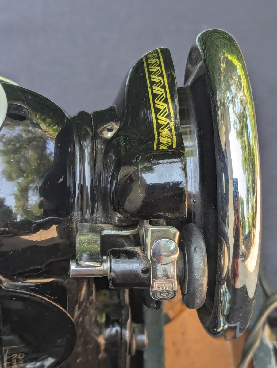 RARE Vintage Premier Super Deluxe 50's Sewing Machine Made in