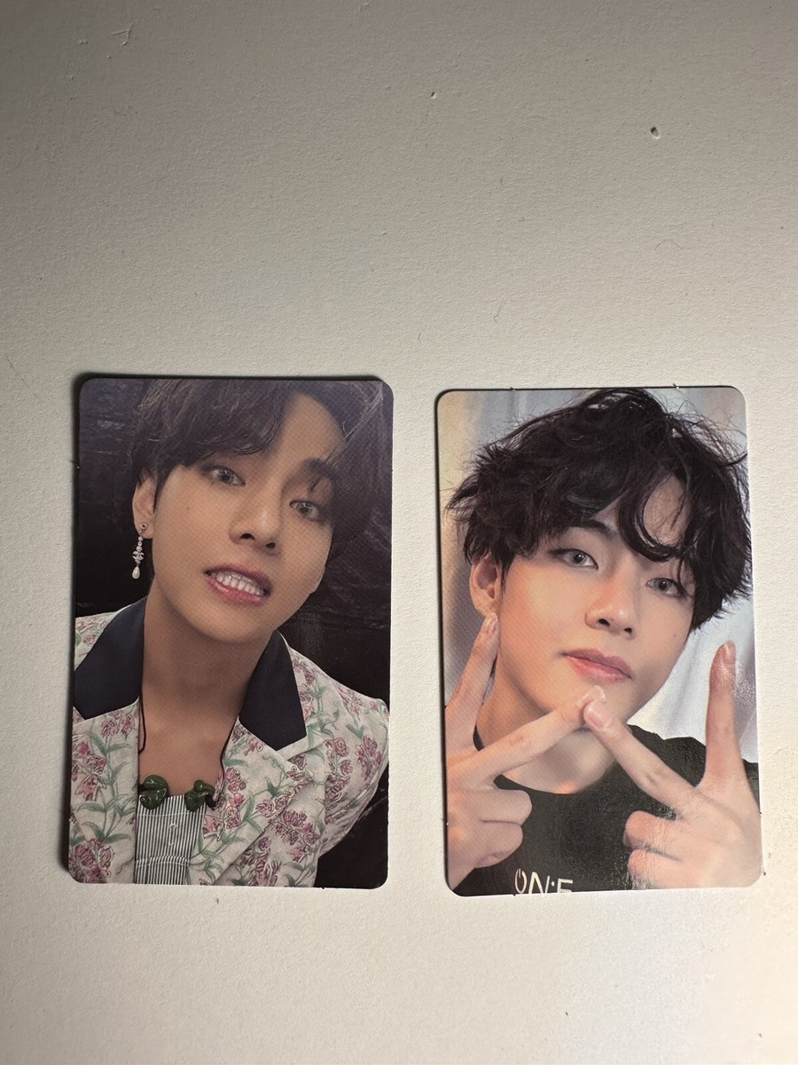 BTS TAEHYUNG V OFFICIAL MOTS ON:E DVD & BLU-RAY PC PHOTOCARD SET