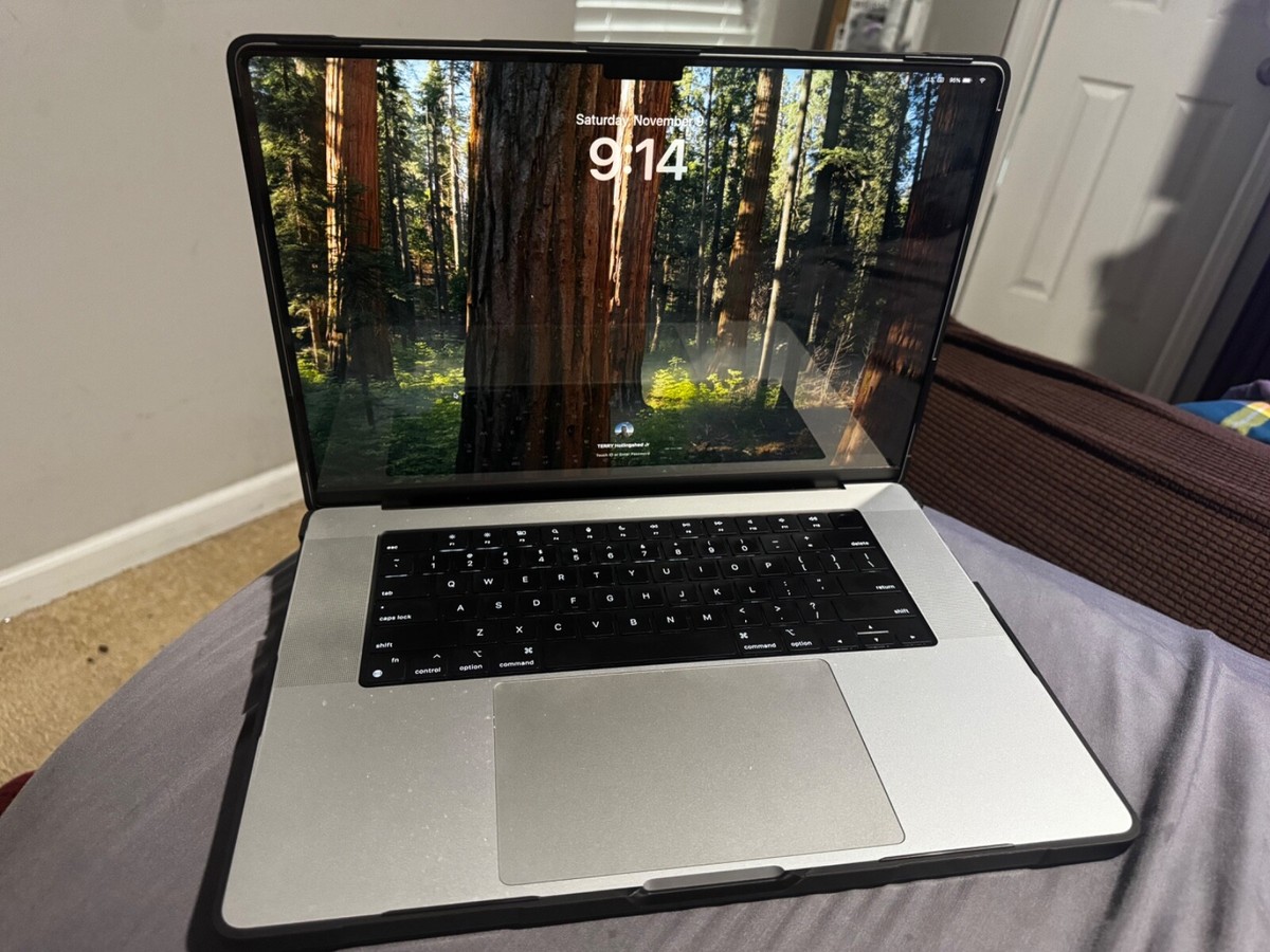 Apple MacBook Pro 16