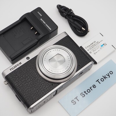 Mint] Fujifilm XF1 Digital Camera Black English LAN w/New battery