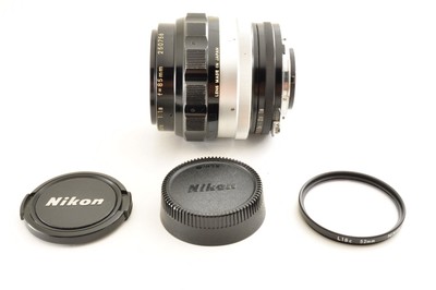 Nikon Nikkor-H Auto 85mm f1.8 Non AI Manual Focus Portrait Lens