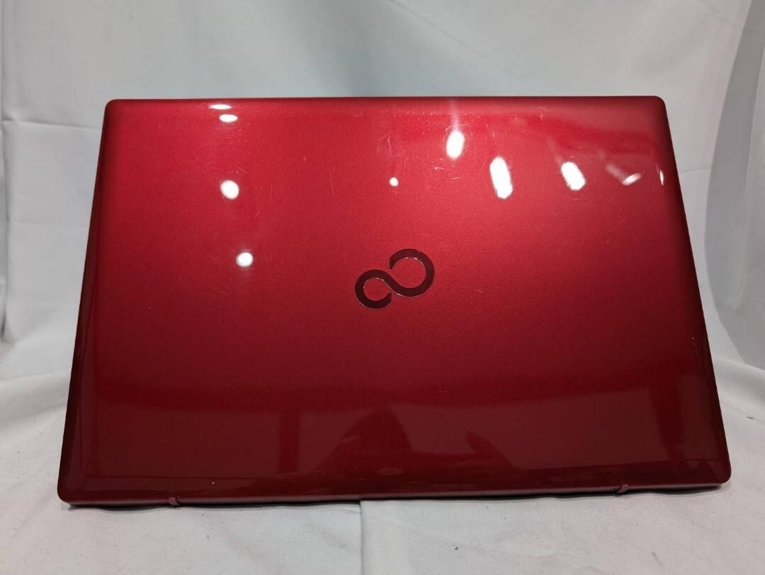 Fujitsu LIFEBOOK AH53/B3 8th generation i7 high speed SSD Notebook