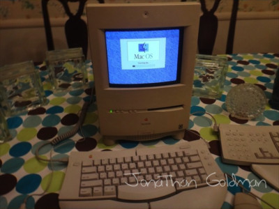 Apple Macintosh Color Classic II 36MB RAM 4GB HD Mac OS 7.6.1