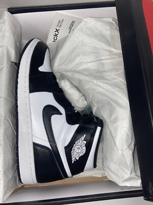 ✓ NEW Nike Air Jordan 1 Retro High OG Black White 2014 SIZE 10