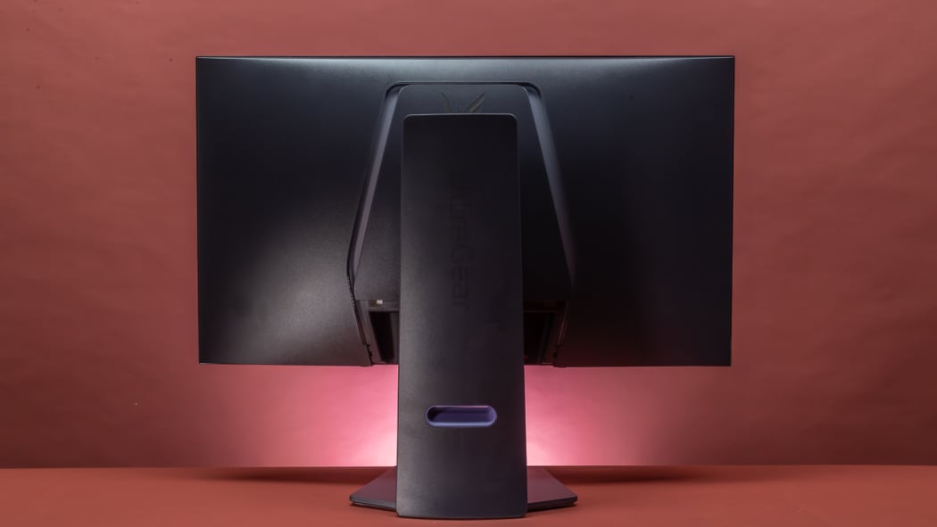 LG 32-Inch UltraGear OLED Gaming Monitor (32GS95UE-B) Review | PCMag
