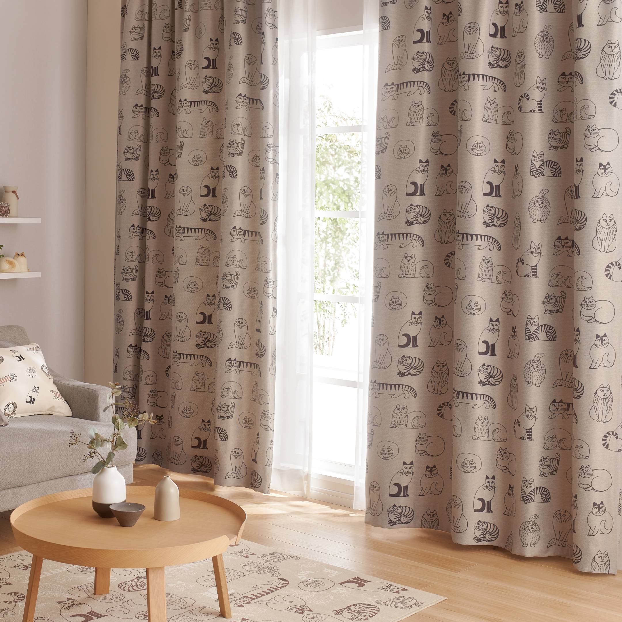 リサ・ラーソンの、やさしいカーテン