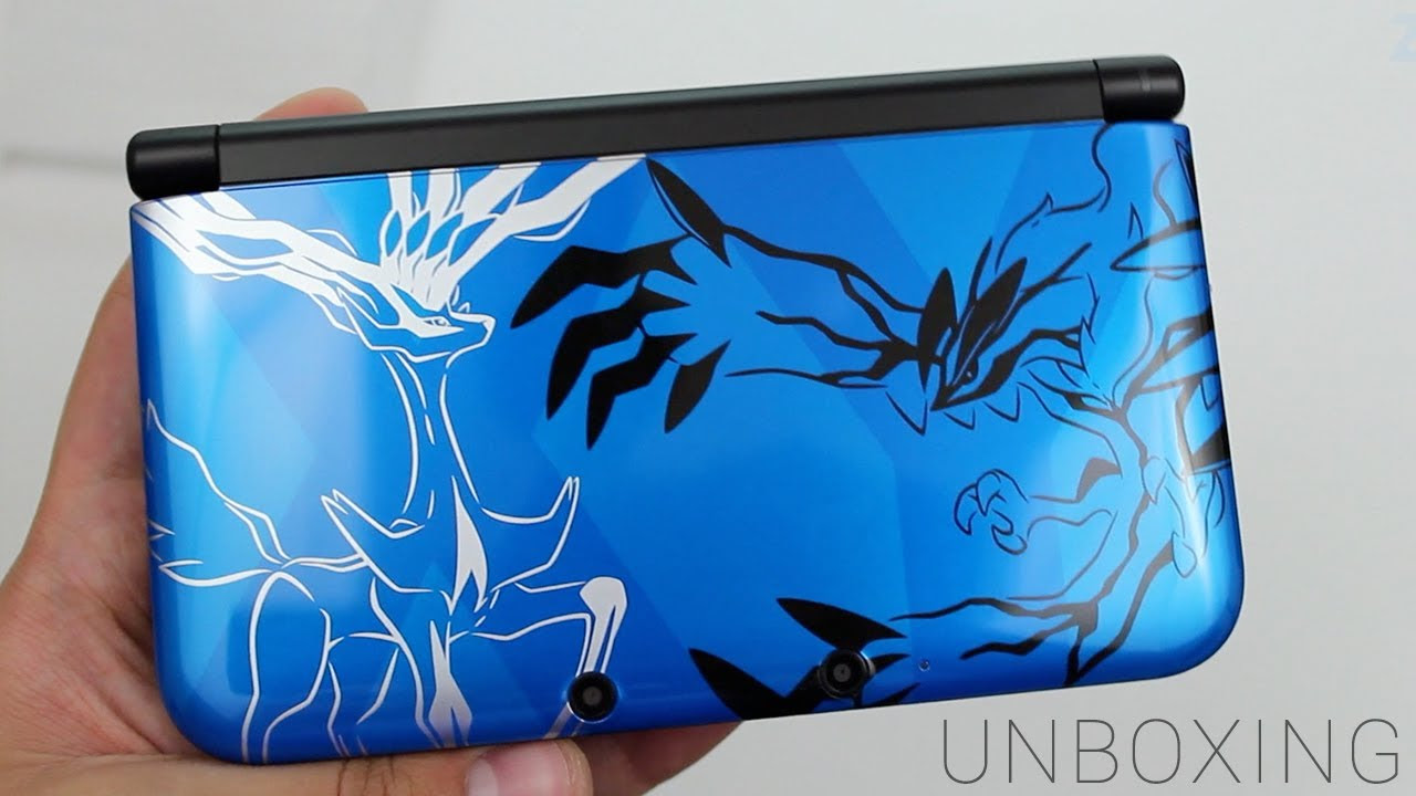 Nintendo 3DS XL Pokémon X/Y Edition Unboxing & Hands On (Blue