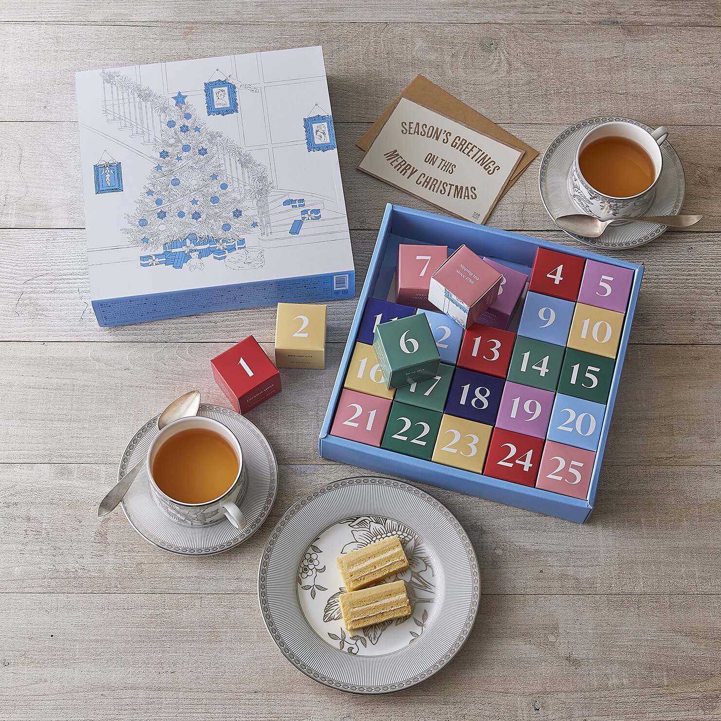 ウェッジウッドのアドベントカレンダー2025が登場、2021年人気デザイン