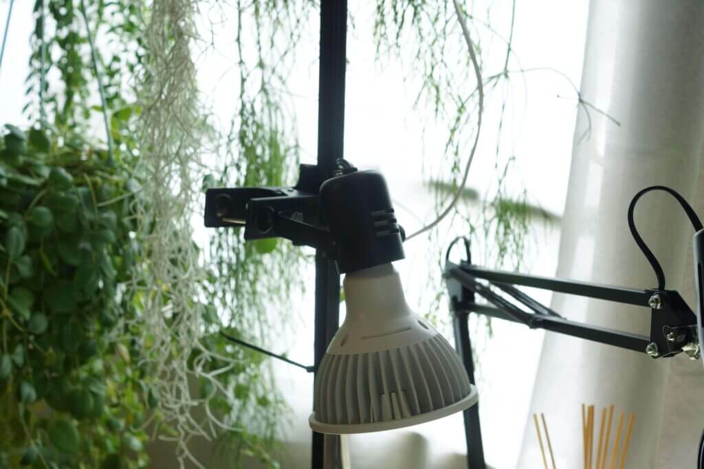 AMATERASLED（アマテラス）におすすめのスタンドを4つご紹介｜ELBAZ FARM