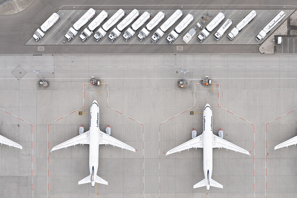 Aerial photography reveals geometric beauty of airports - Photofocus