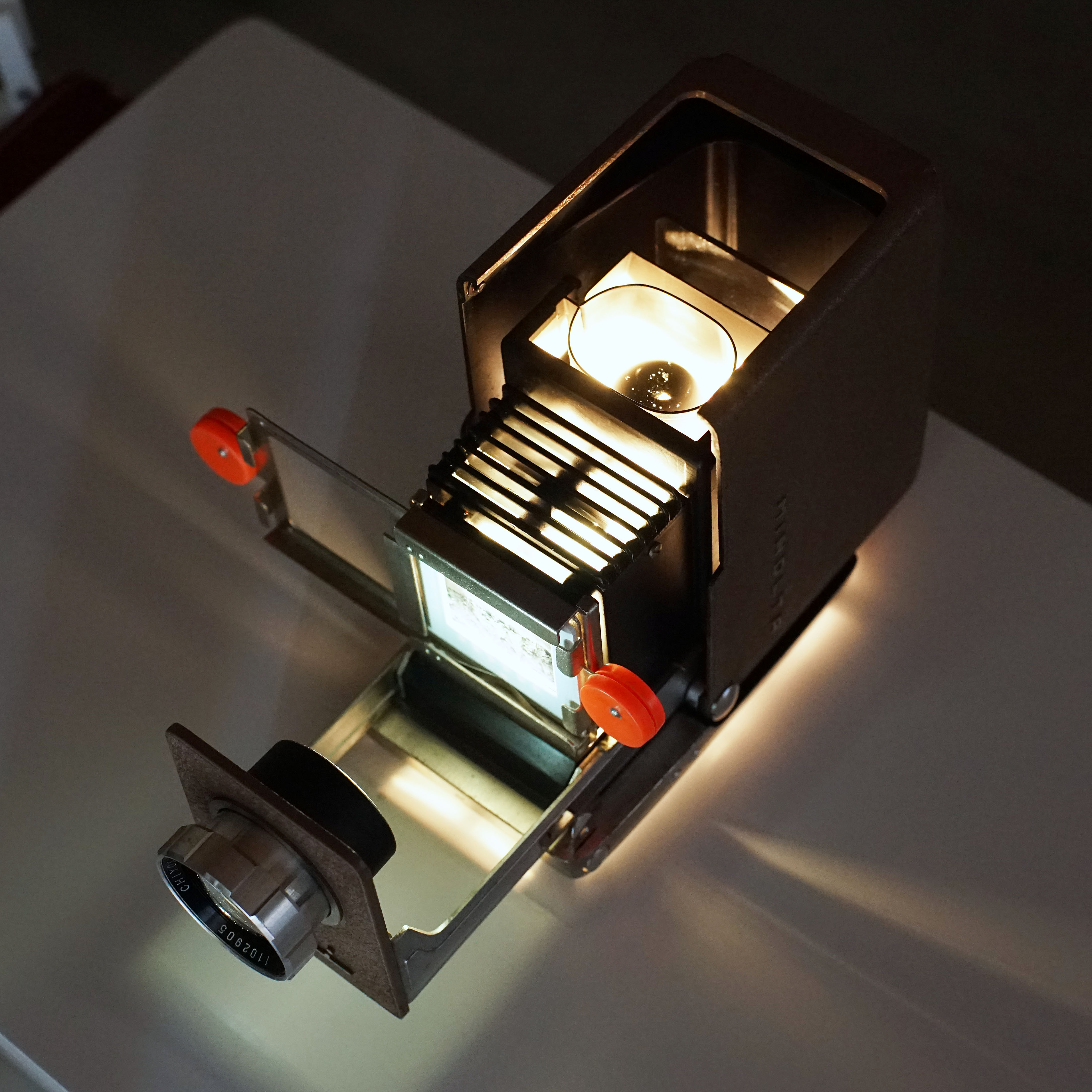 売り切れ MINOLTA Mini（中古 スライド映写機 PROJECTOR