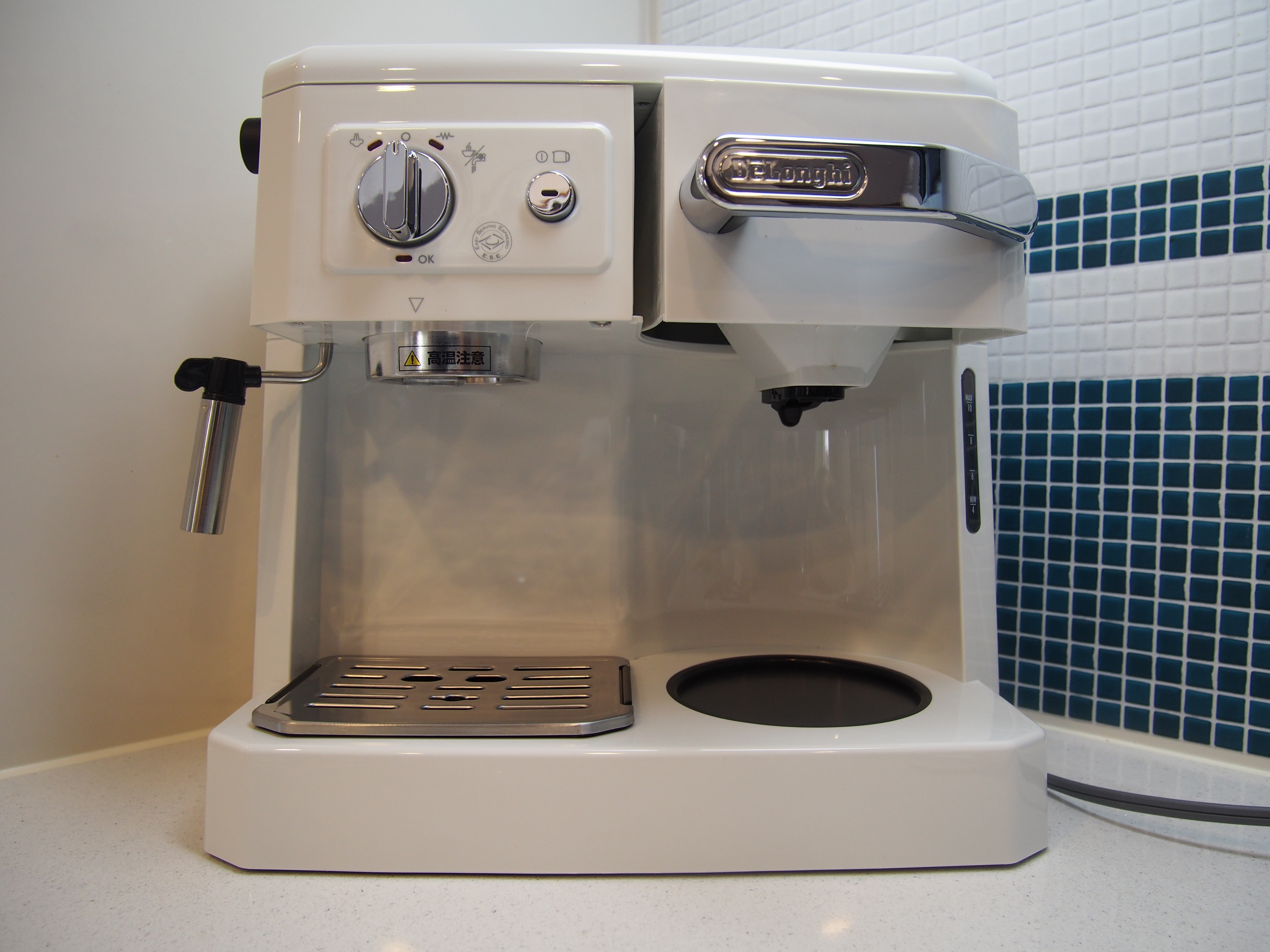 在宅勤務のマストバイ】デロンギのコンビコーヒーメーカー使ってみた