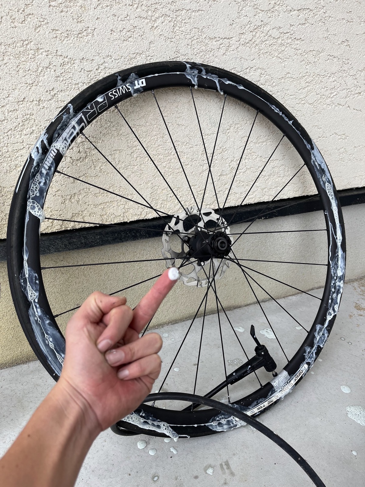 1334g】Cogs(コグス) ability c カーボンホイール DR38TL-DB 導入