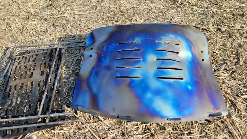 ソロキャンプ】超軽量チタン製の焚き火台おすすめ5選 | ikechiyoの外