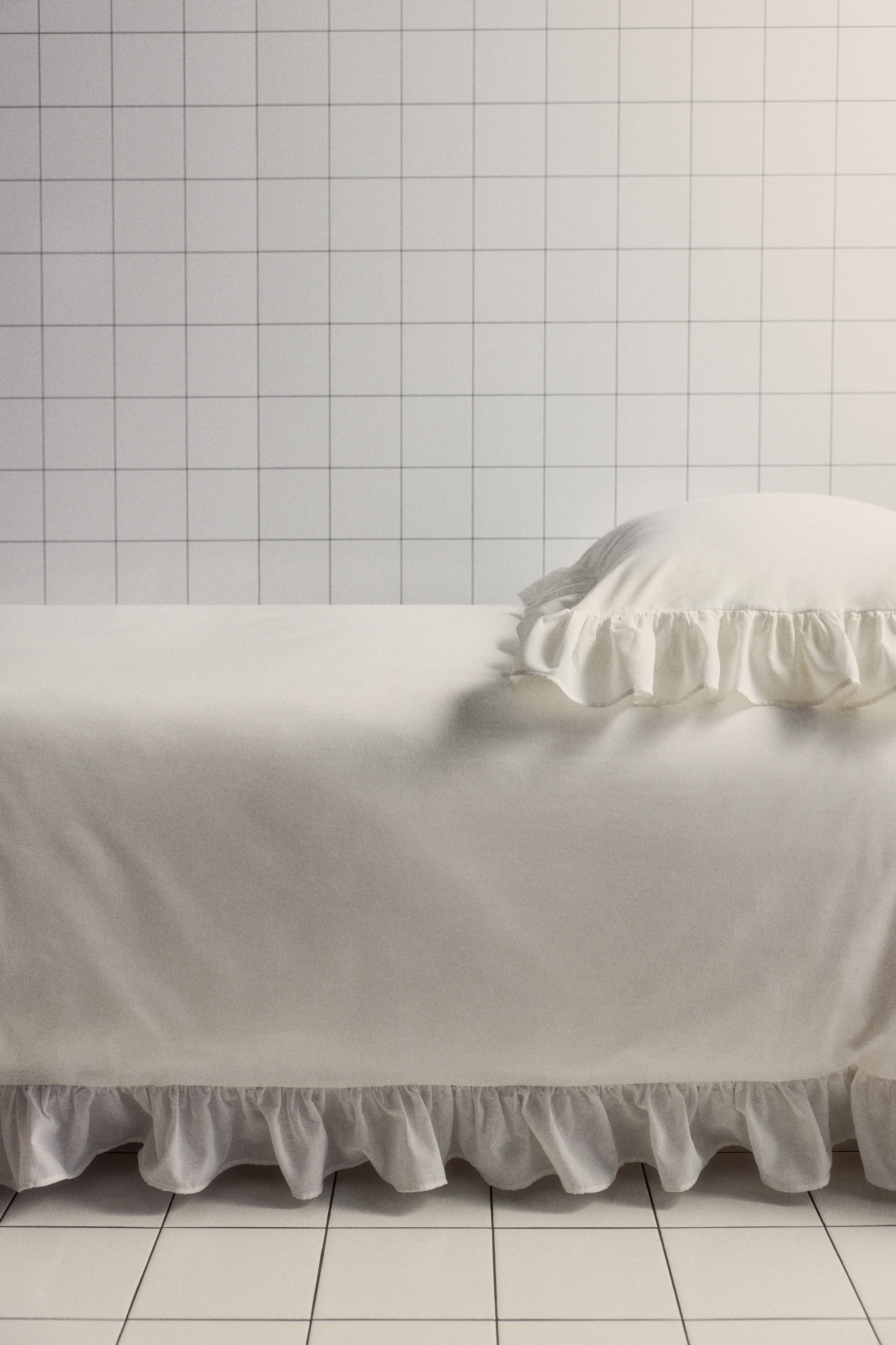 ラッフル掛け布団カバーセット シングル - ホワイト - Home All | H&M JP