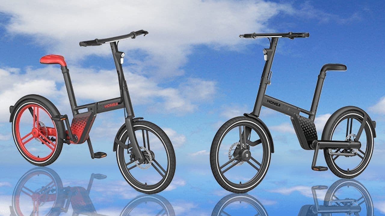 チェーンがない！電動アシスト自転車「Honbike」の「黒・黒」「赤・黒
