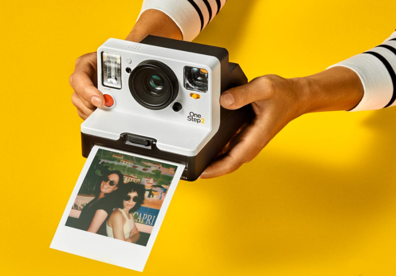Polaroidカメラ向けフィルム復活、新アナログカメラ「OneStep 2」発売