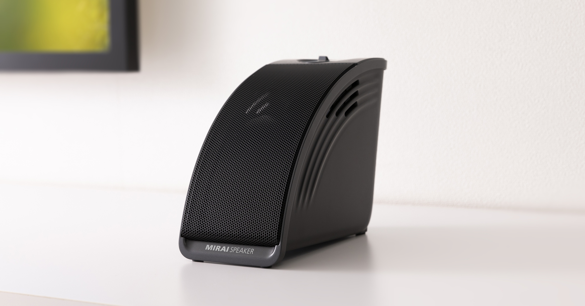 高齢者の聞こえをサポートする「ミライスピーカー」に2万円を切る新型