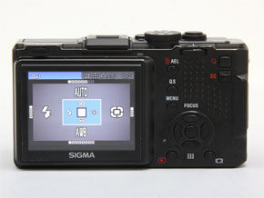 写真で見る、シグマ「DP2x」 - ITmedia NEWS