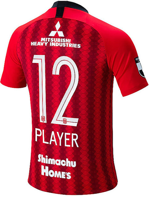 浦和レッズが2019新ユニフォームを発表！史上初の「縦ストライプ」登場