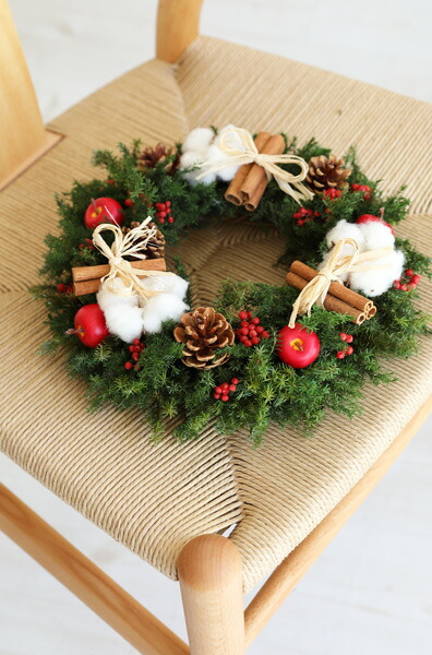 楽天市場】本物の クリスマス リース レギュラー サイズ(25cm) 玄関 外