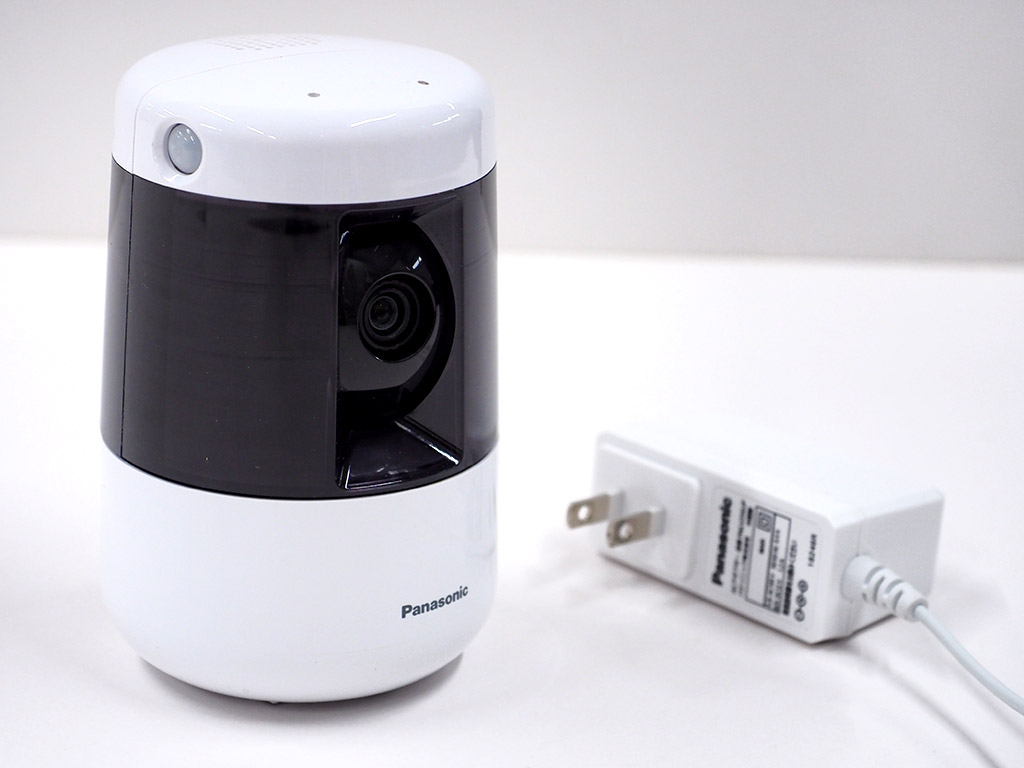 いい子にお留守番してるかな？ 自動追尾で姿を確認できるペットカメラ