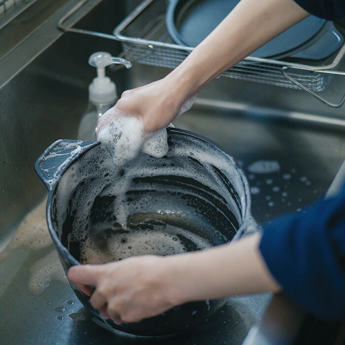 楽天市場】味わい鍋 両手特深 22cm / 無水鍋 無水調理 両手鍋 ガス火