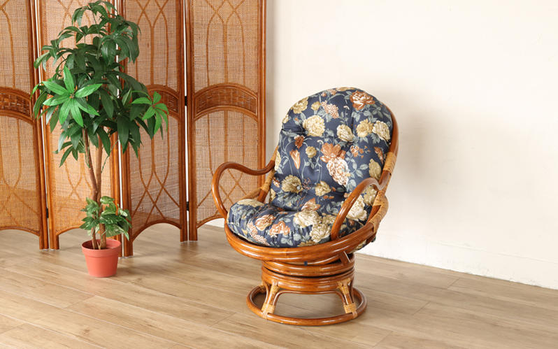 楽天市場】回転イス 回転椅子 回転チェア リラックス ラタン 籐椅子