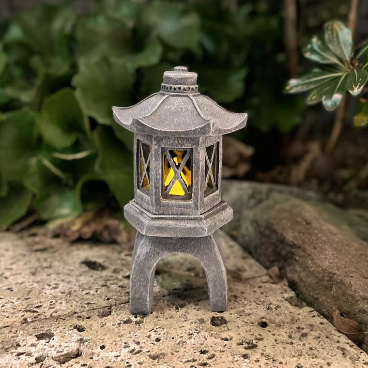 楽天市場】灯篭 石灯篭 光る ソーラー 石 灯篭 とうろう 和風 灯籠 高