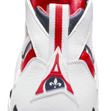 5月14日先行販売/国内22日発売予定】パリ・サンジェルマン × ナイキ