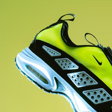 国内8月10日発売予定】 ナイキ ウィメンズ エア マックス サンダー