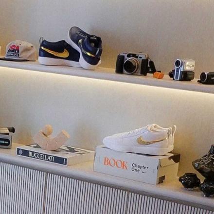 海外8月8日発売予定】ナイキ ブック 1 PE 