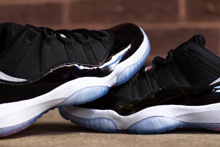 国内6月14日発売予定】 ナイキ エアジョーダン 11 レトロ ロー