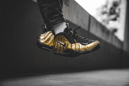 国内10月19日発売予定】 ナイキ エア フォームポジット プロ