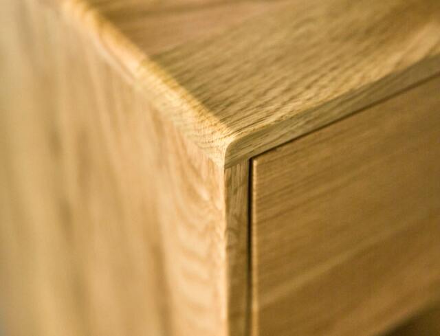 オーク無垢材サイドチェスト｜北欧ヴィンテージ家具アンバーデザイン