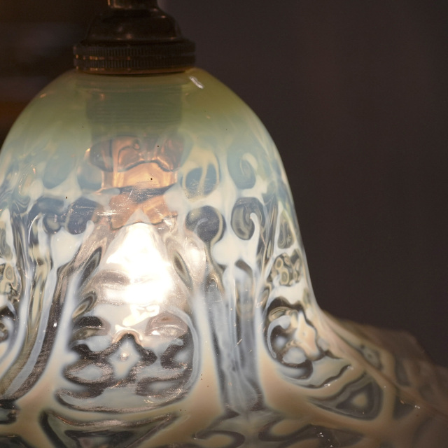 イギリス 1900年代 ヴァセリンガラス ヴァセリンシェード