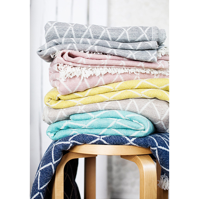 LAPUAN KANKURIT/ラプアンカンクリ/スローブランケット/ESKIMO COMFOTA