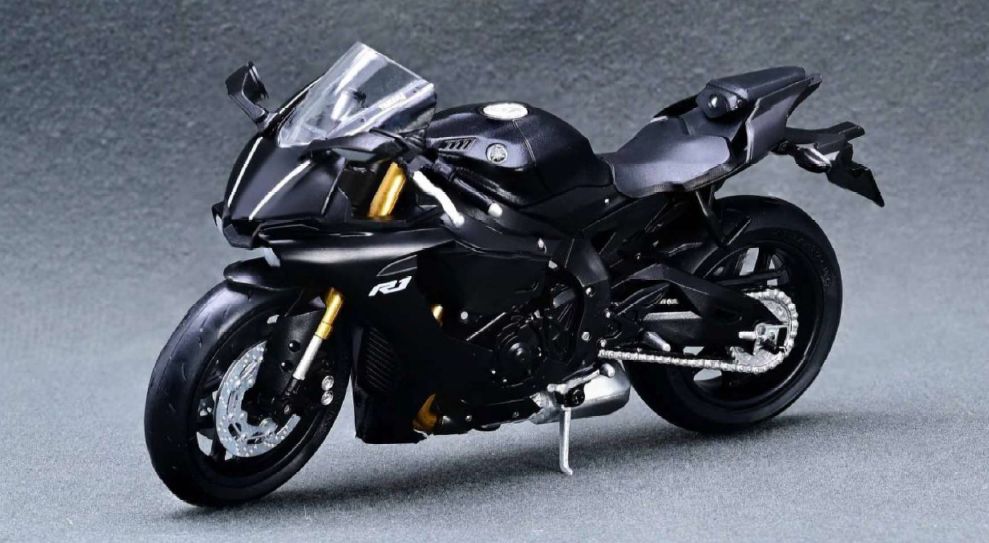 CM・MODEL(CMモデル) 1/18 YAMAHA YZF-R1 2018 マットブラック ガリバー