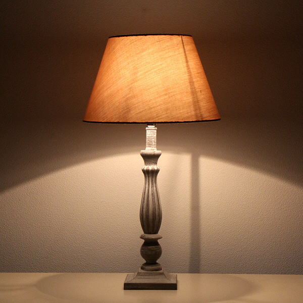 テーブルランプ おしゃれ ウッド かわいい アンティーク調 ライト