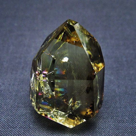 パワーストーン 天然石 虹入り黄水晶(シトリン)原石[T436-3042]