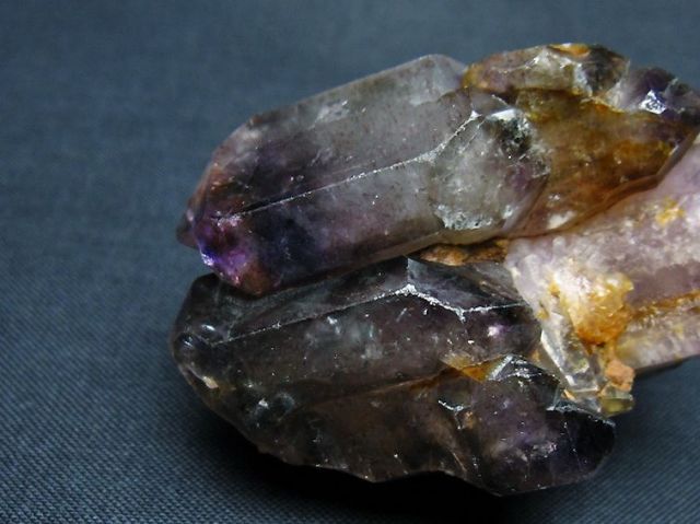 パワーストーン 天然石 スーパーセブン原石[T73-2271]