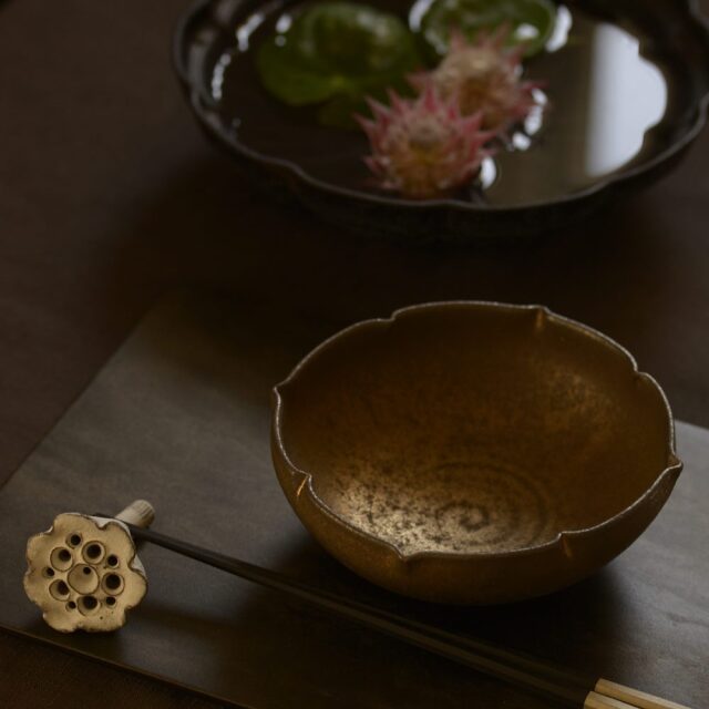 小野俊｜黒鉄釉蓋物（大）｜作家もの和食器通販通販 IVORY