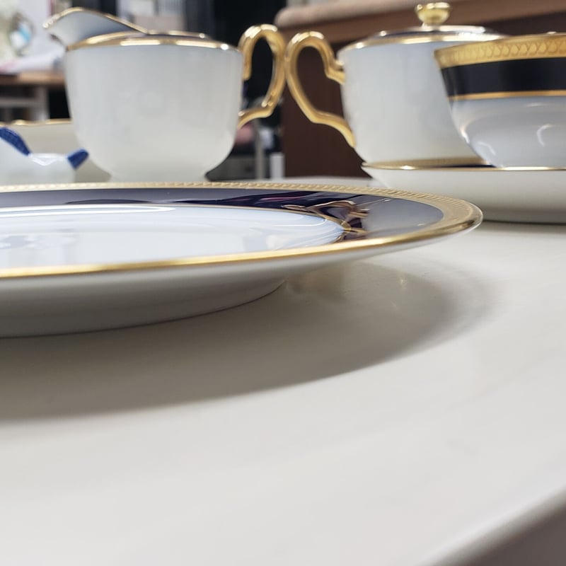 大倉陶園 瑠璃片葉金蝕 17cmパン皿 1枚 | つちや陶器店